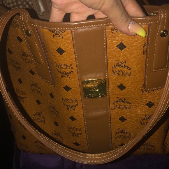 MCM TOTE BAG - Picture 5 of 5